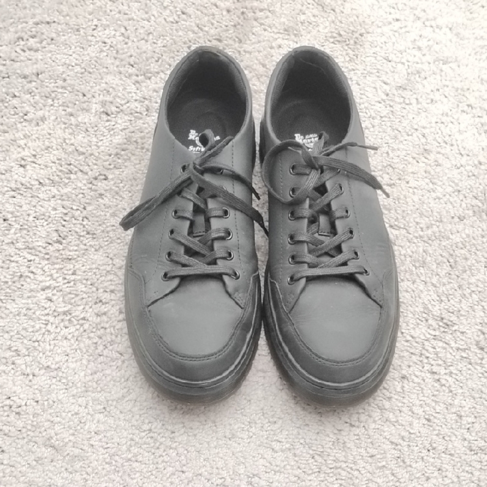 Doc Martens Mens Black Lace-Up Casual Shoes